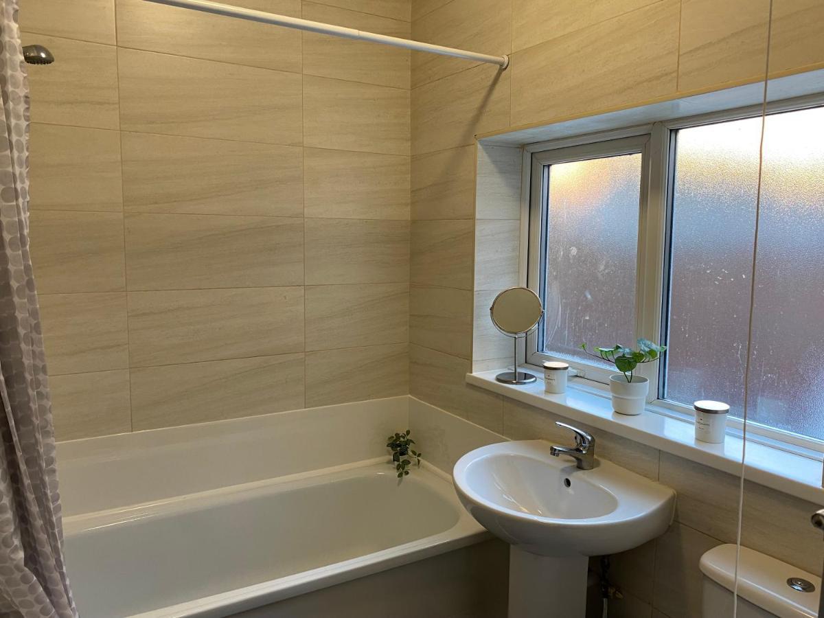 Overhill - Spacious 2 Bed Ground Floor Flat Close To Newcastle Gateshead Dış mekan fotoğraf